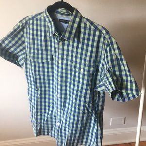 Banana Republic Men’s Short Sleeve Button Down